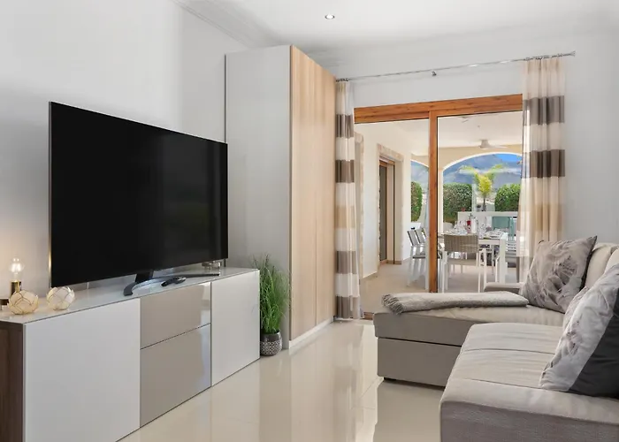 Karat Luso Адехе