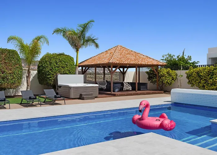 Karat Luso Вилла Адехе