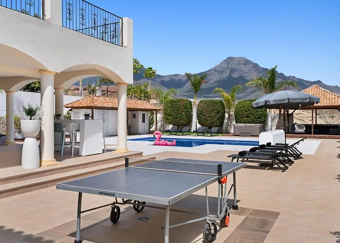 Karat Luso Вилла Адехе