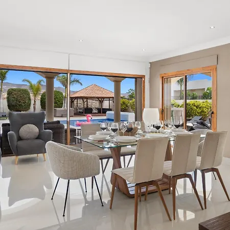 Karat Luso * Costa Adeje (Tenerife)