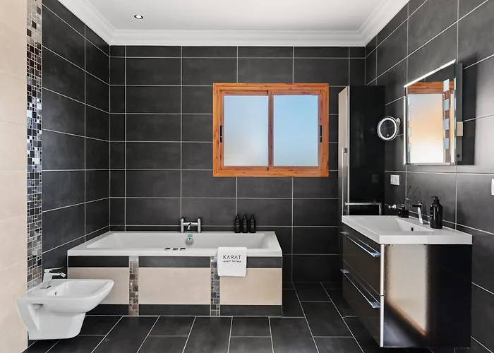 Karat Luso Адехе